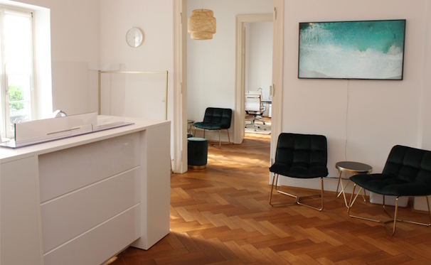 Praxis für Haartransplantationen Wiesbaden, AEZ Hair 